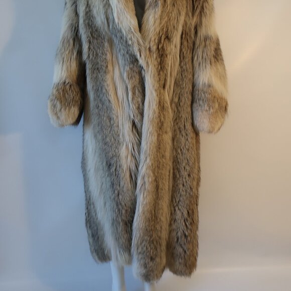 Womens Saks Fifth Avenue White Beige Full Length Coyote Fur Coat XL - Picture 8 of 16